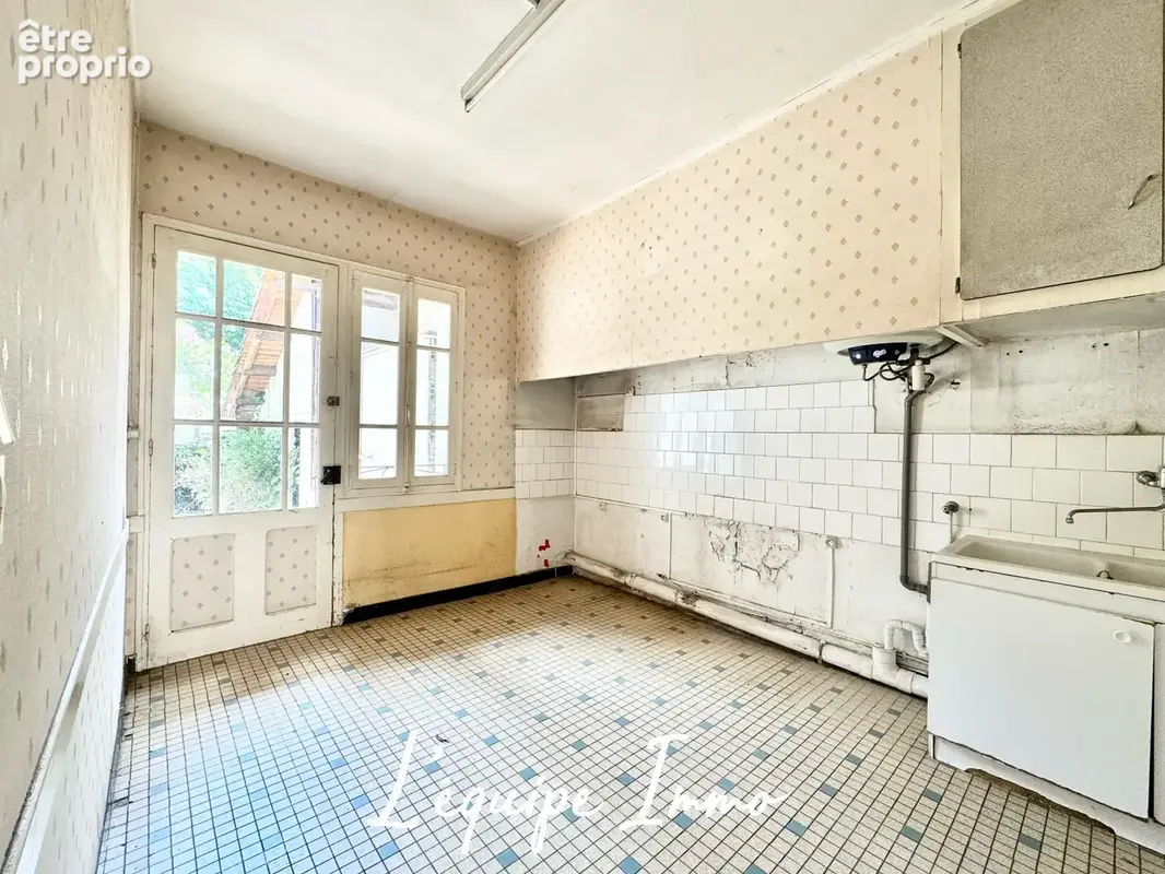 Maison ancienne de village avec exterieur - photo 3