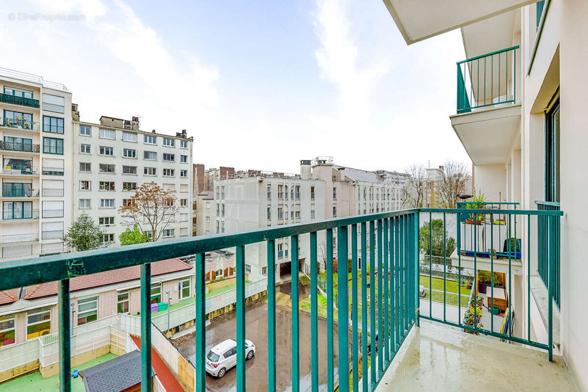 Appartement à PARIS-15E