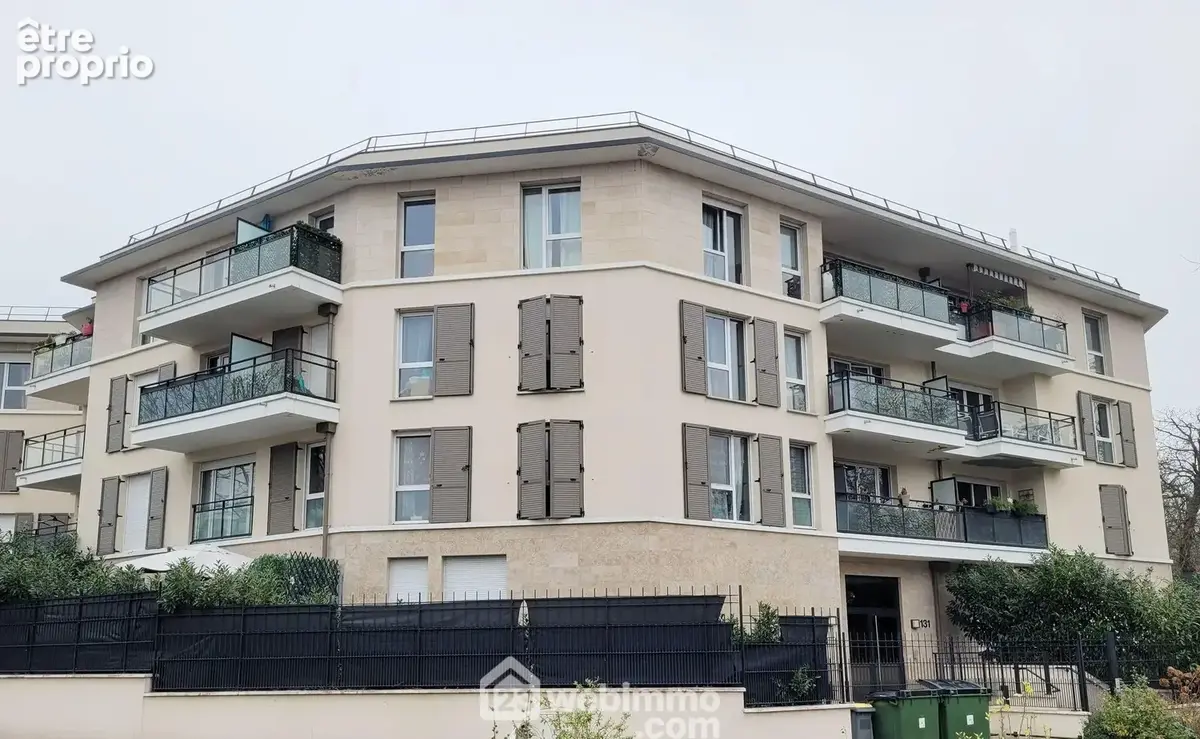Appartement 82 m² à Chatenay-Malabry  - photo 245