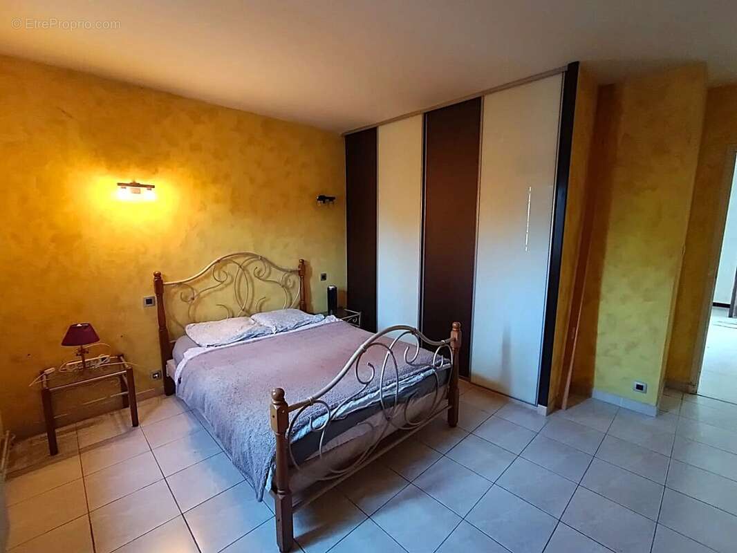 Villa 210 m² avec piscine et fort potentiel, au Partégal - photo 5
