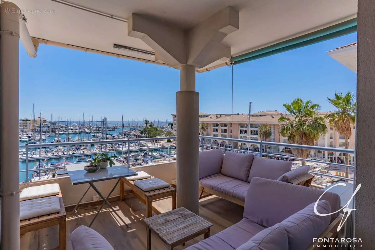Appartement à FREJUS
