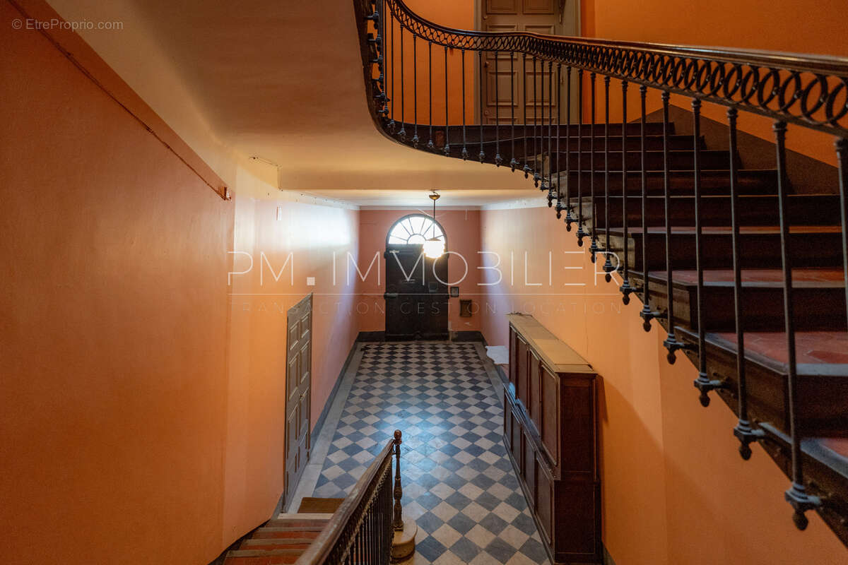 Appartement à AIX-EN-PROVENCE