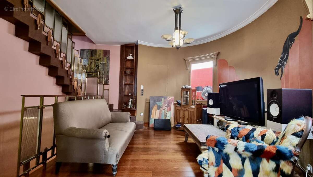 Appartement à IVRY-SUR-SEINE