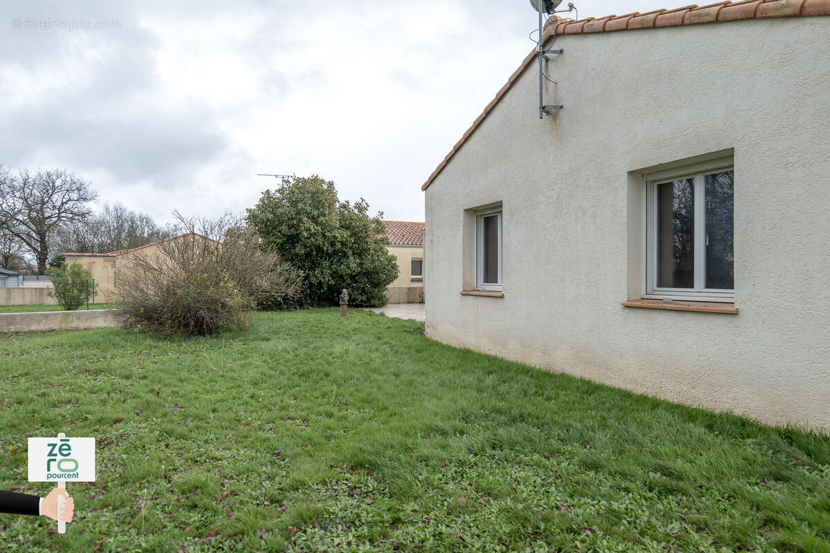 Maison à LE POIRE-SUR-VIE