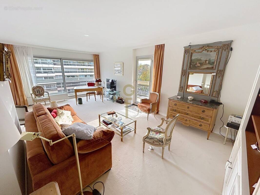 Appartement à CROIX