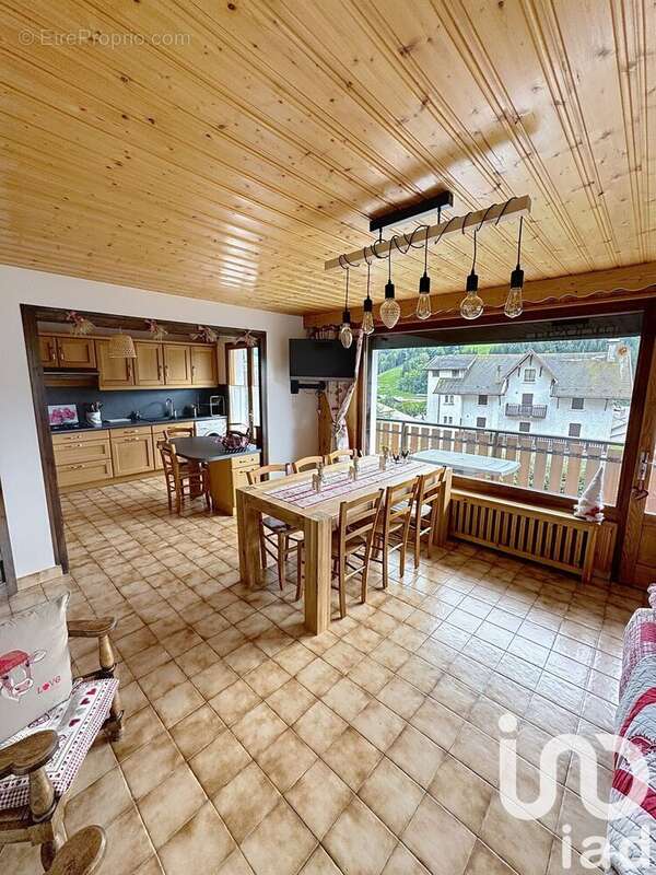 Photo 2 - Appartement à LE GRAND-BORNAND