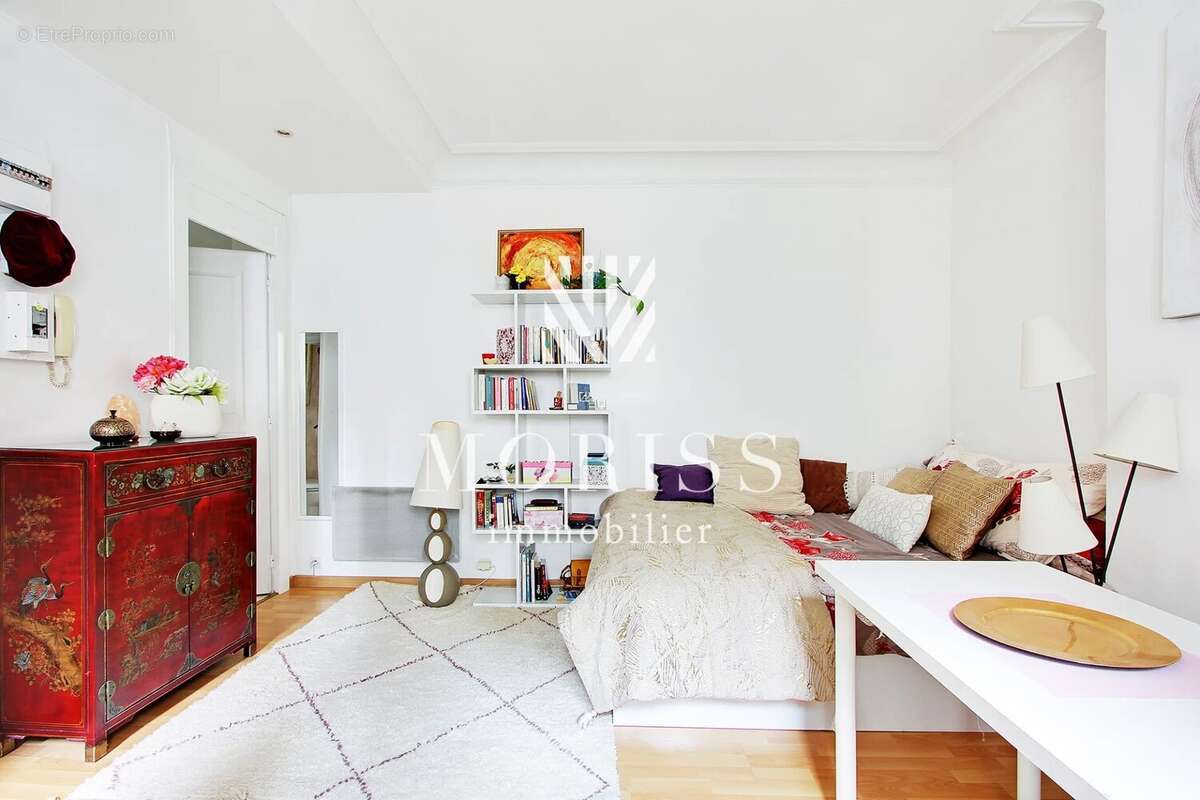 Appartement à PARIS-11E