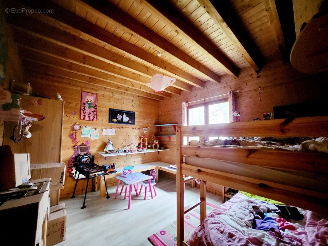 Maison à COMPREIGNAC