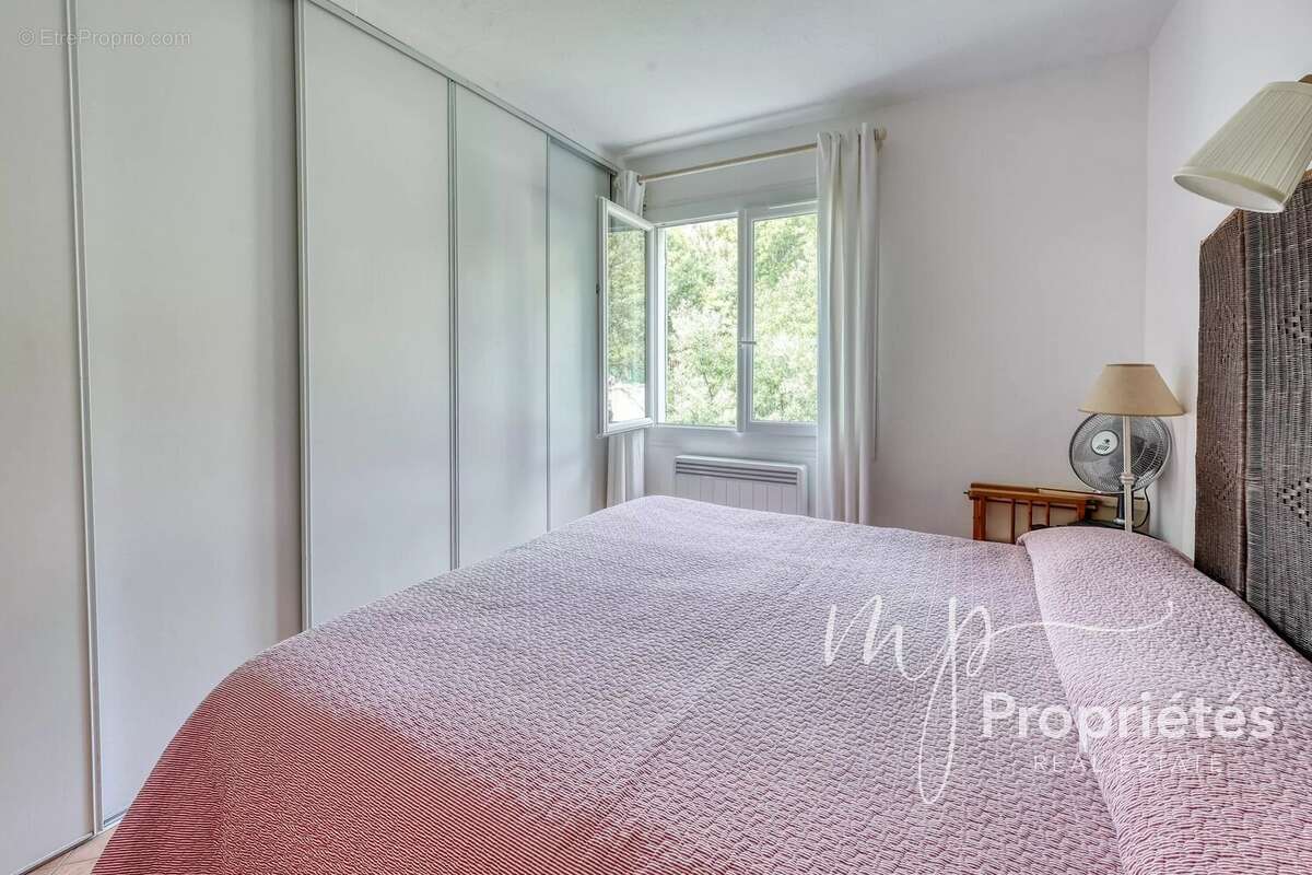 Appartement à RAYOL-CANADEL-SUR-MER