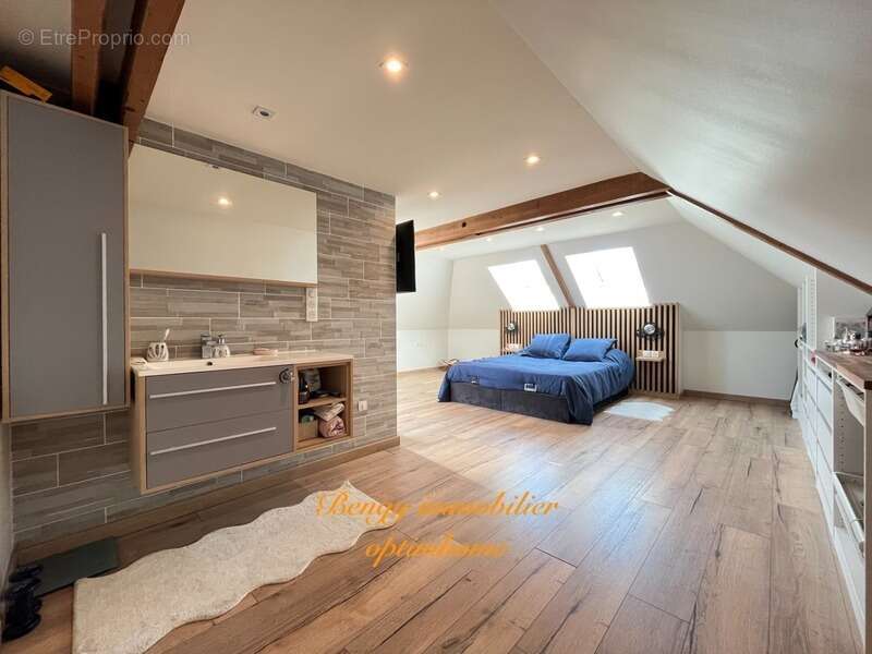 Maison à CHAMBRAY-LES-TOURS