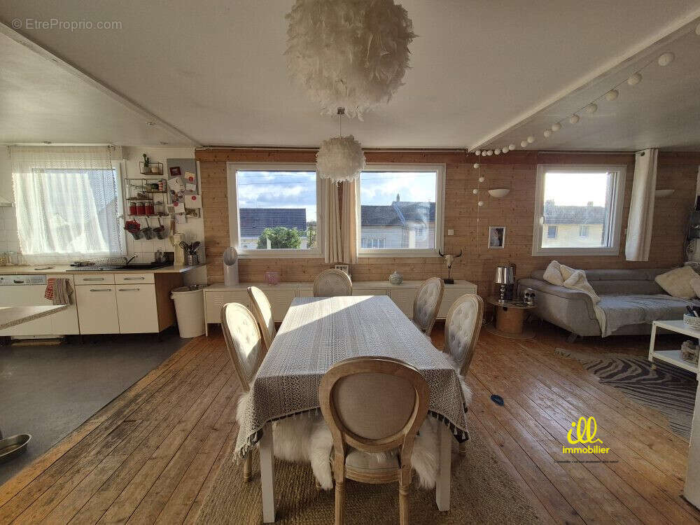 Maison à CHARLEVILLE-MEZIERES