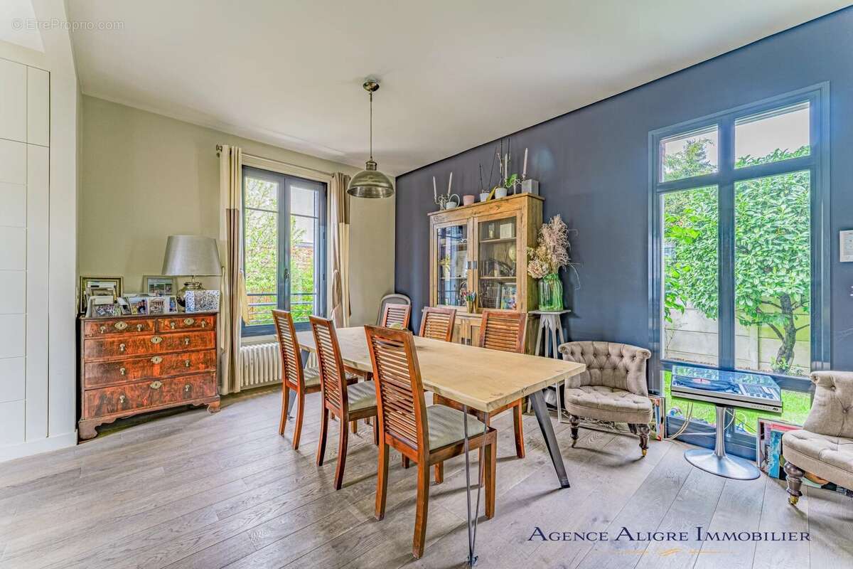 Maison à CROISSY-SUR-SEINE