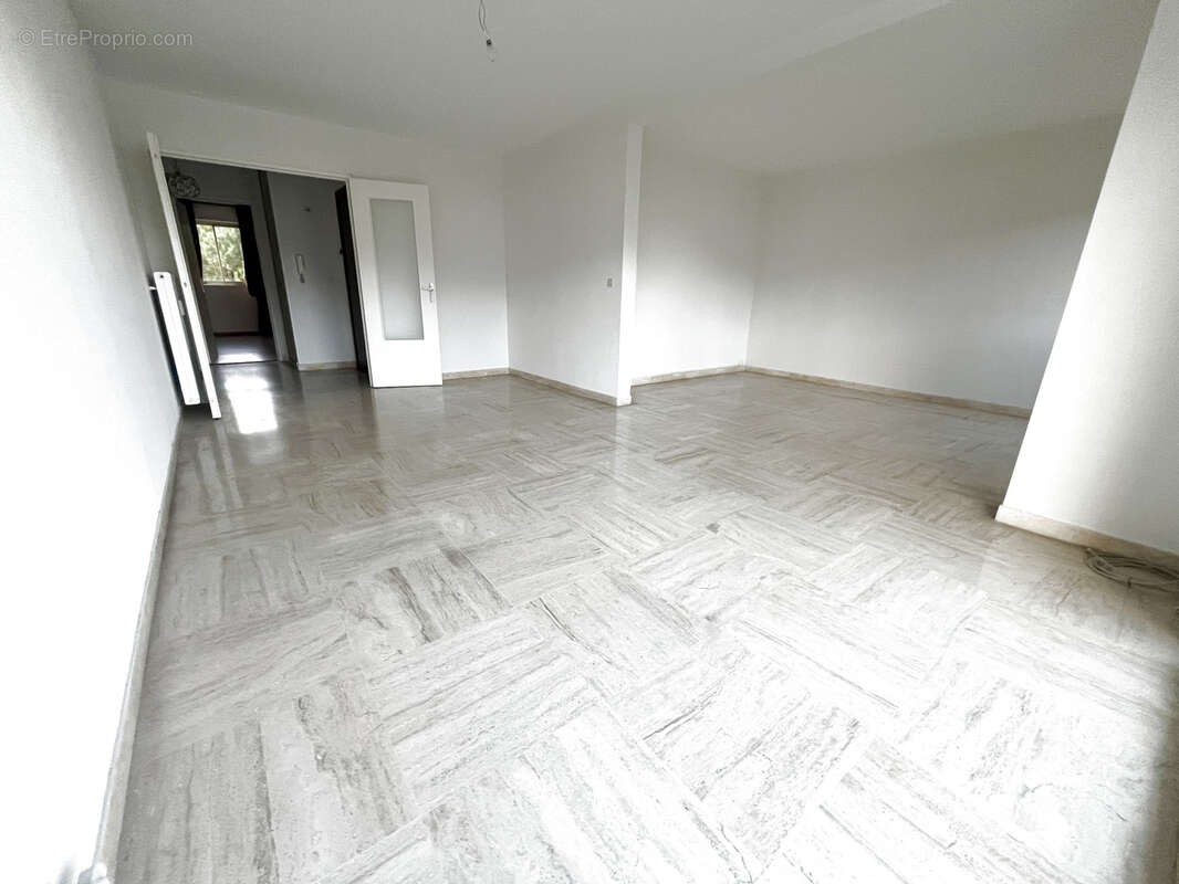 Appartement à CAGNES-SUR-MER