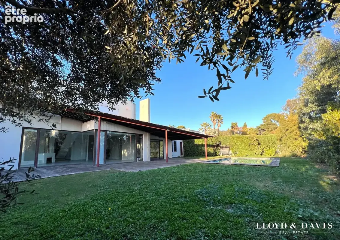 Maison 7 pièces 240 m² à vendre à Montpellier (34000) - photo 2