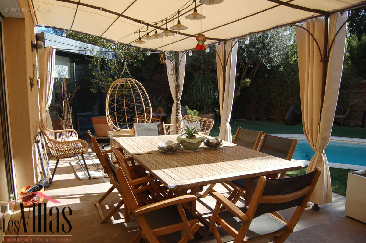 Maison à SAINT-ANDRE-DE-ROQUELONGUE