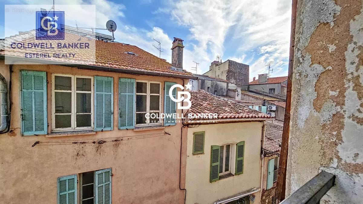 Appartement à FREJUS