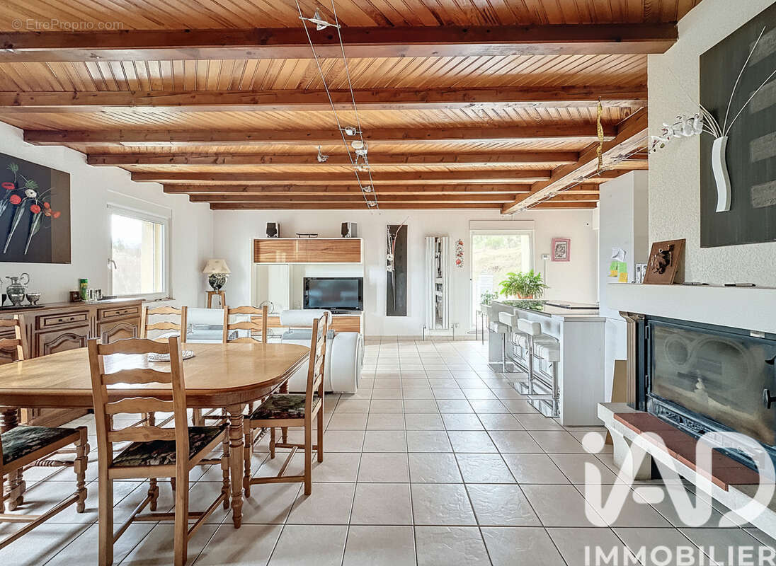 Photo 8 - Maison à ALBARET-LE-COMTAL