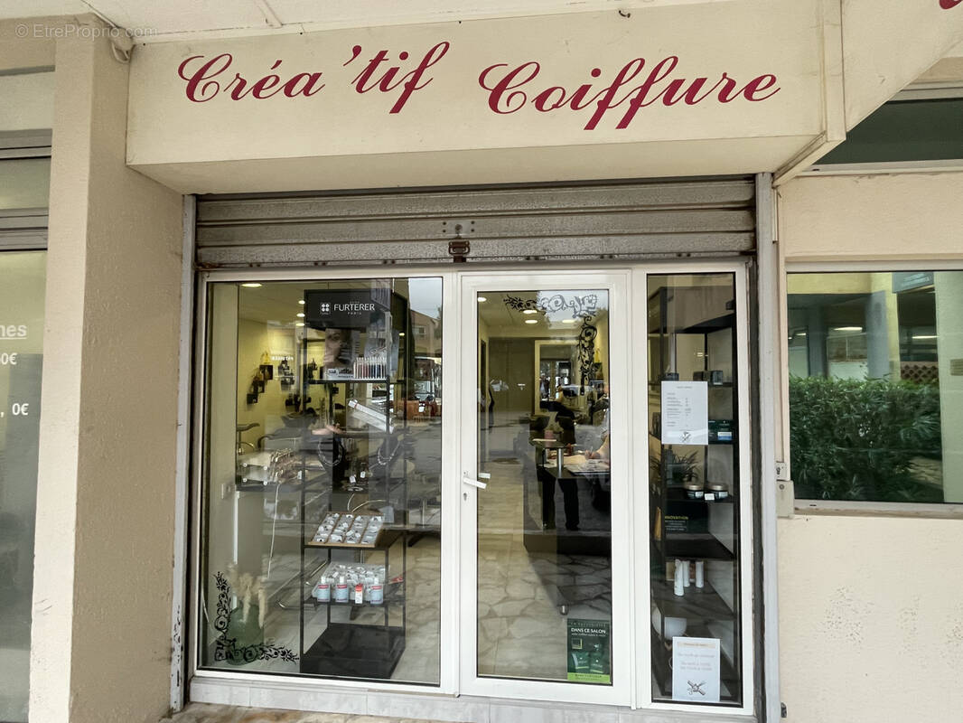 Commerce à SAINT-MANDRIER-SUR-MER