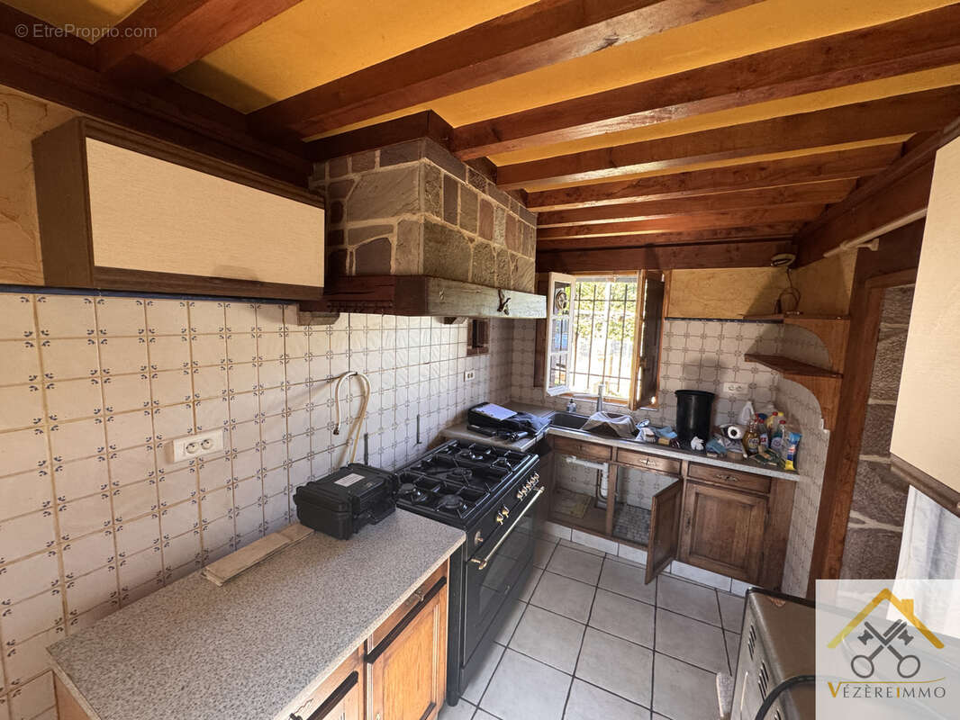 Maison à VARETZ
