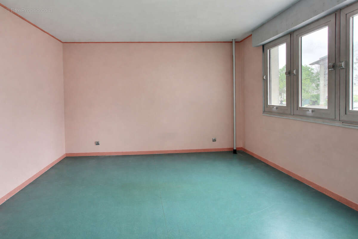 Appartement à COLOMBES