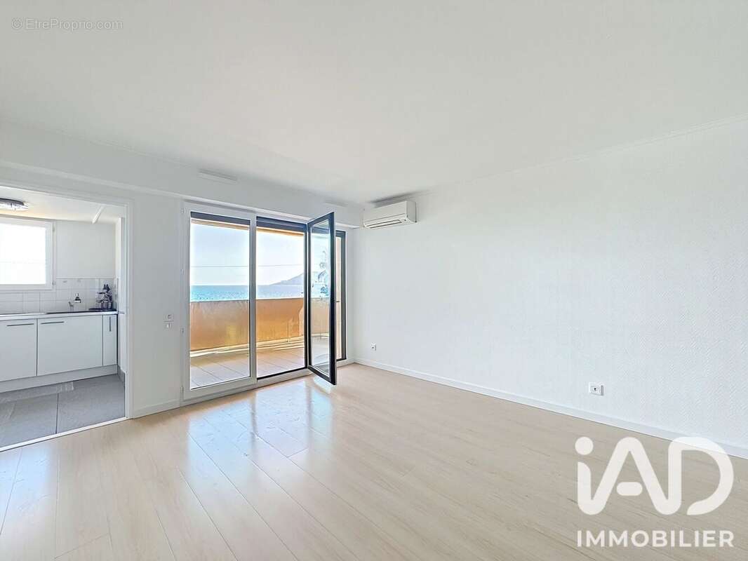 Photo 3 - Appartement à CANNES