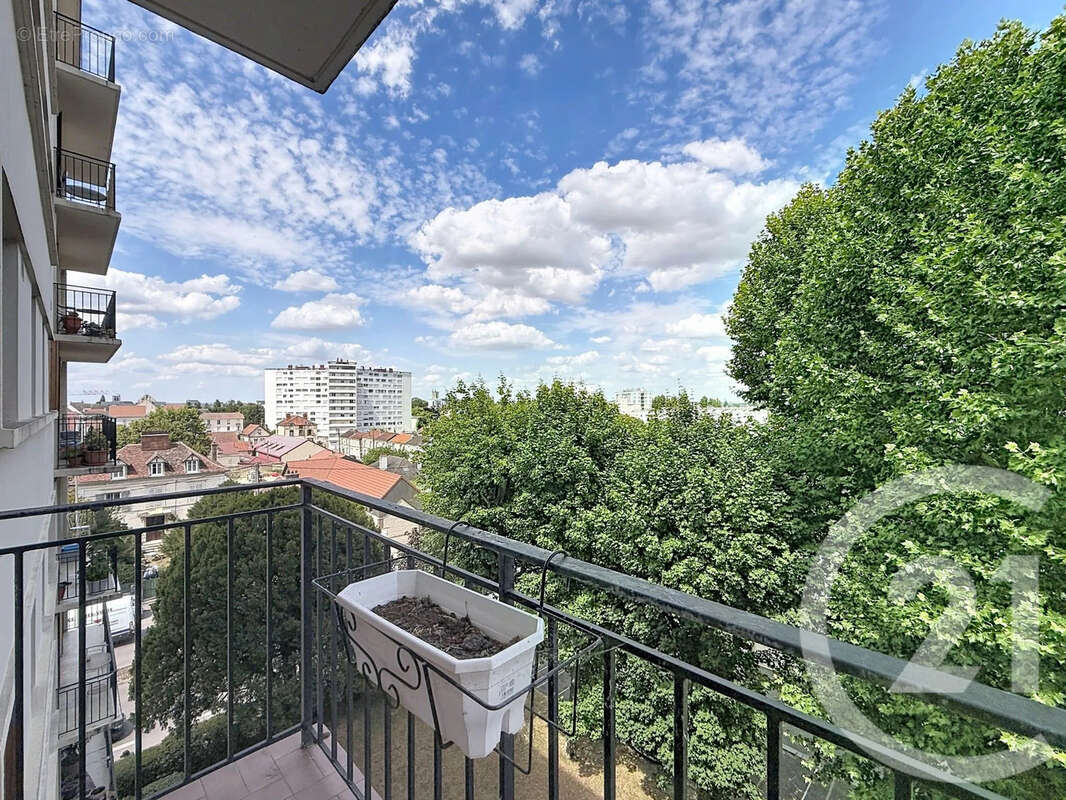 Appartement 71 m² à Troyes  - photo 6