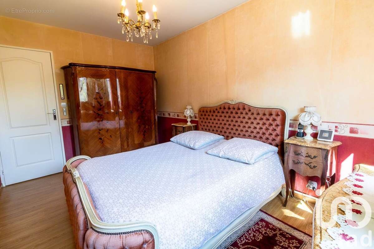 Photo 7 - Appartement à LE PLESSIS-ROBINSON