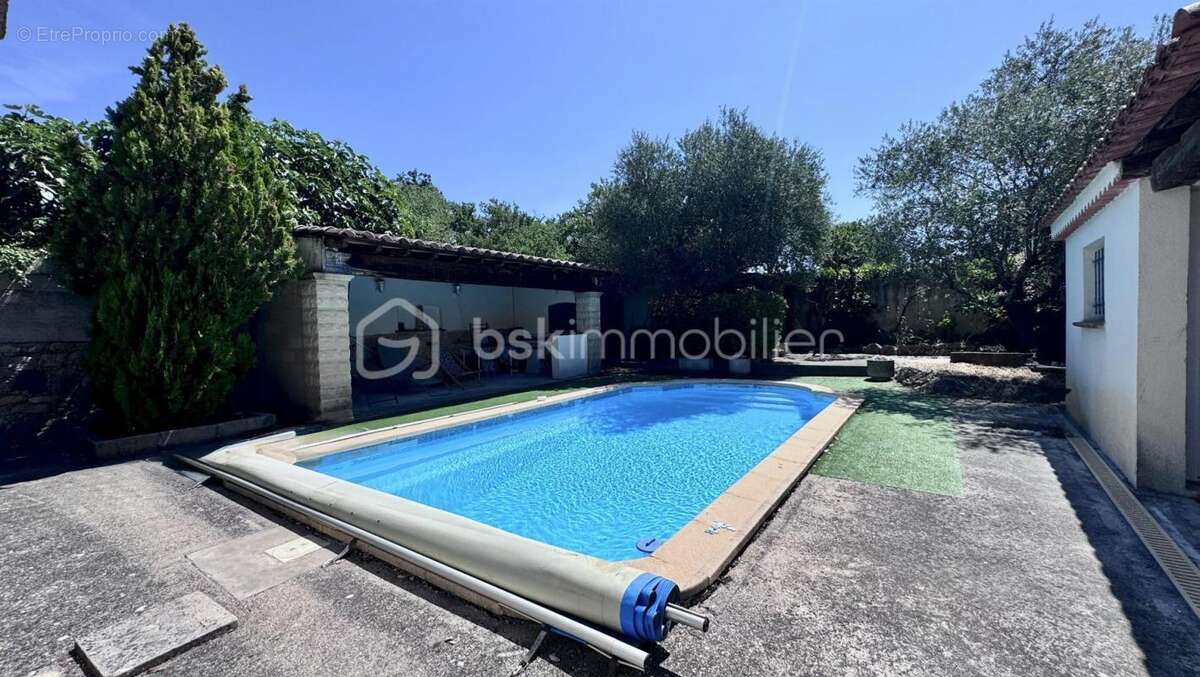 Maison à CAMPS-LA-SOURCE