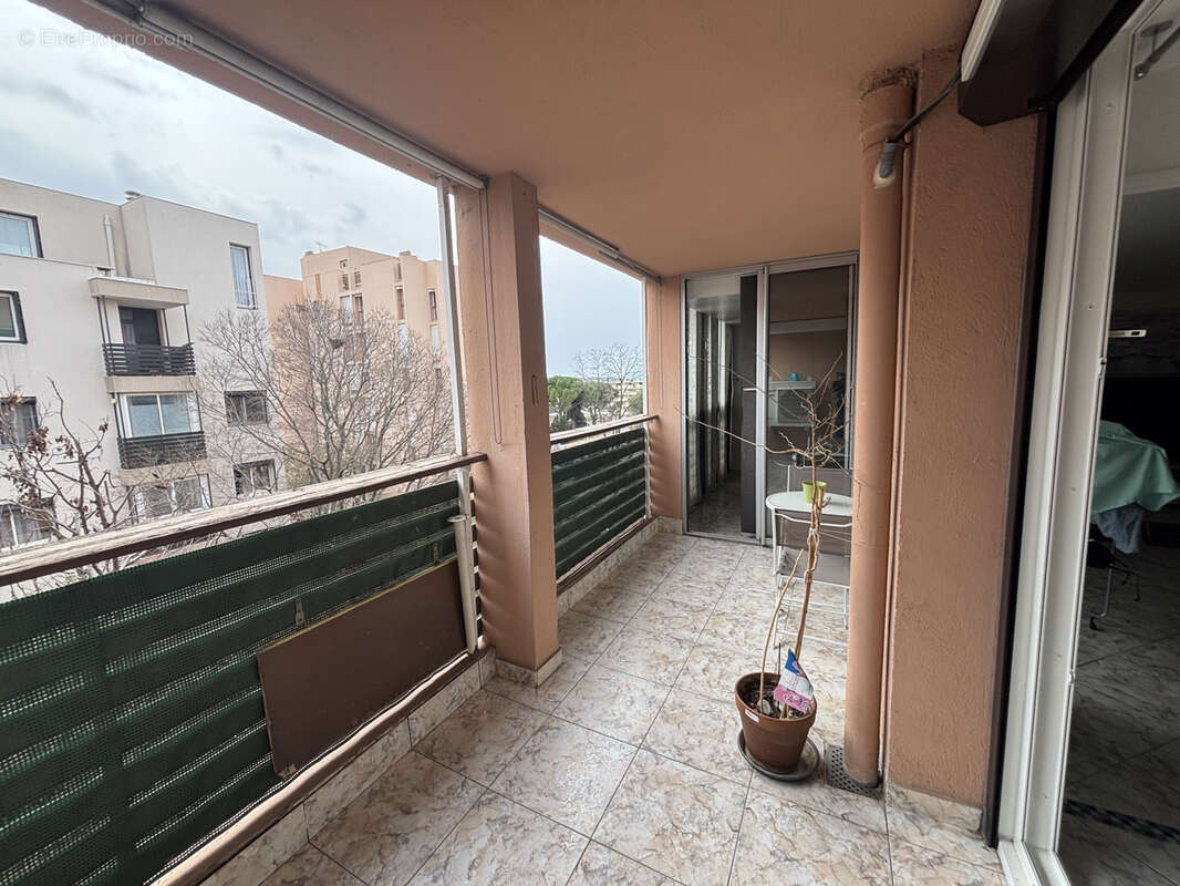 Appartement à LA VALETTE-DU-VAR