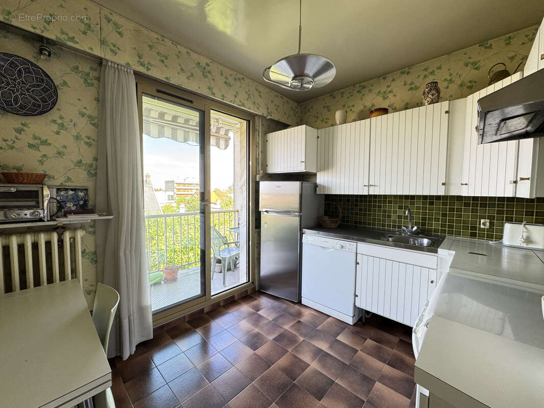 Appartement à SAINT-MAUR-DES-FOSSES