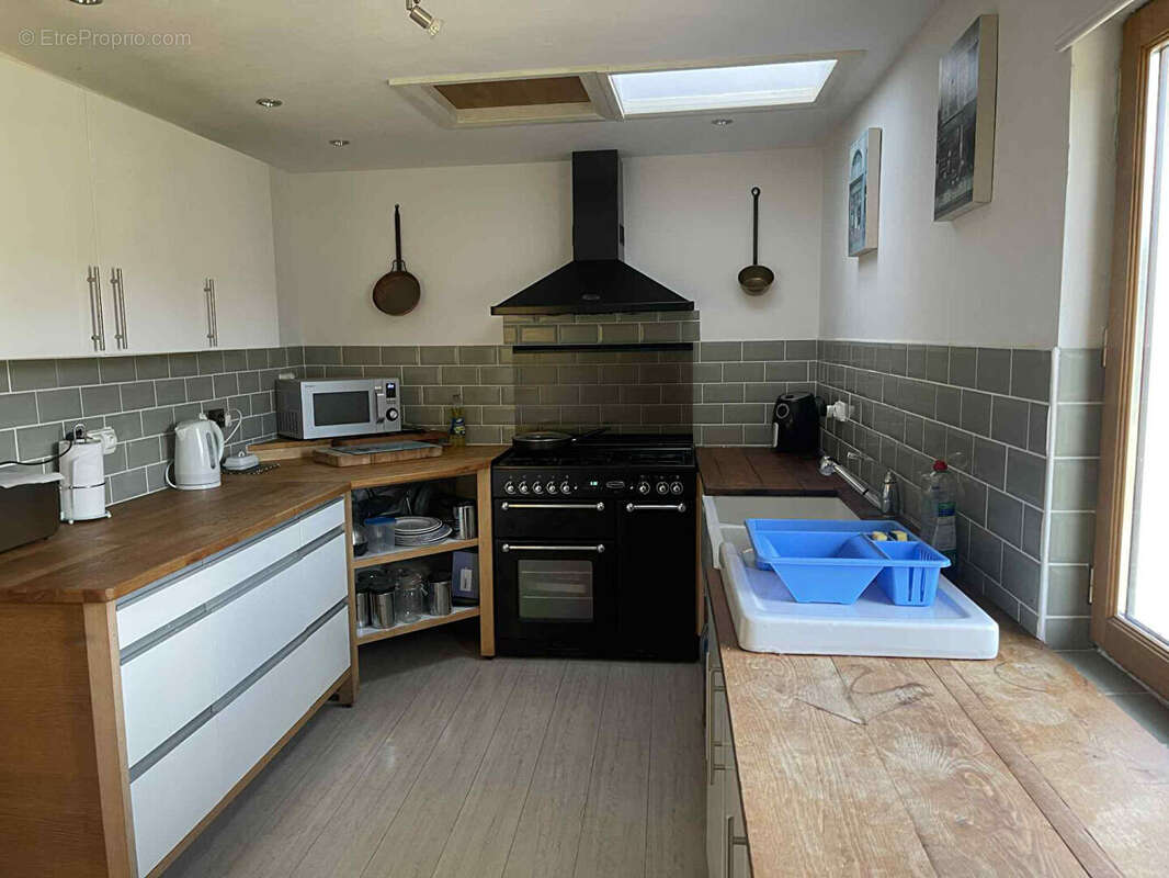 Maison à SAINT-HILAIRE-LA-TREILLE