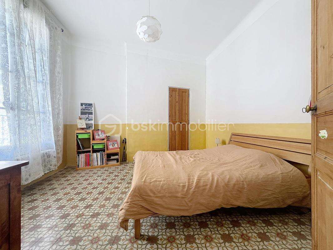 Maison à LUNEL-VIEL