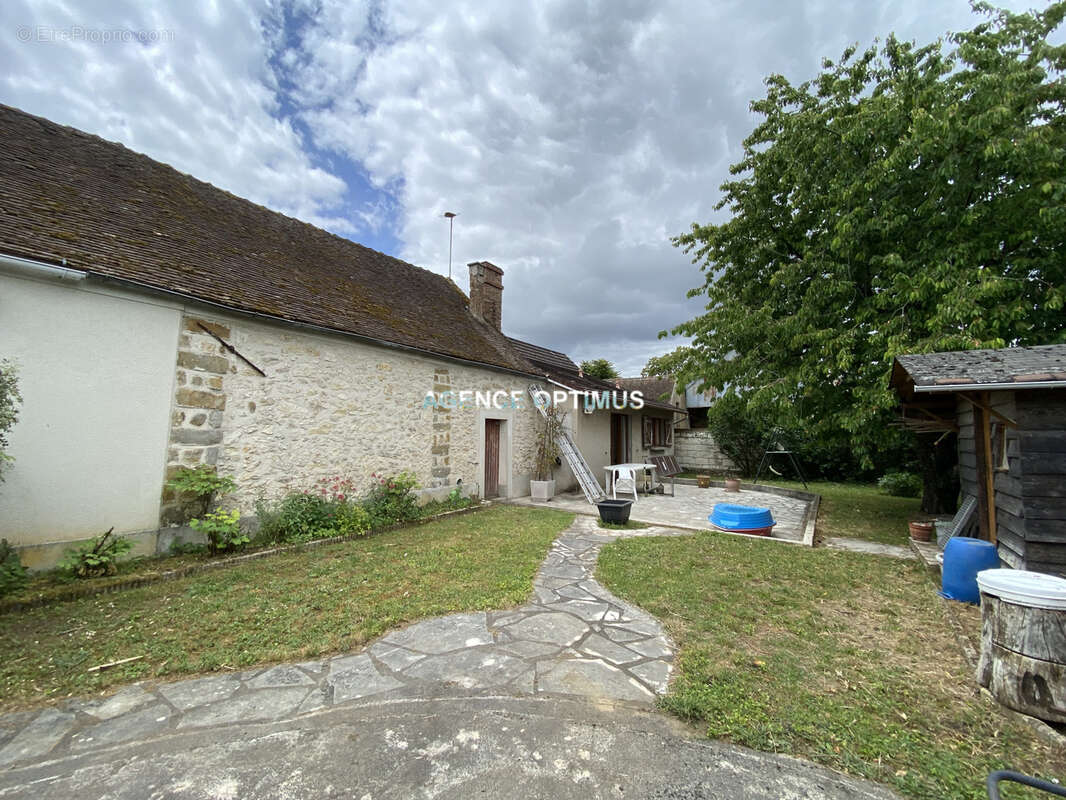 Maison à MISY-SUR-YONNE