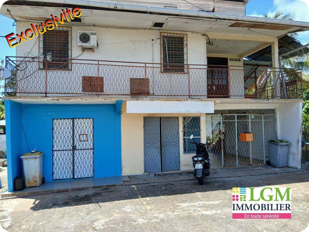 Maison à REMIRE-MONTJOLY