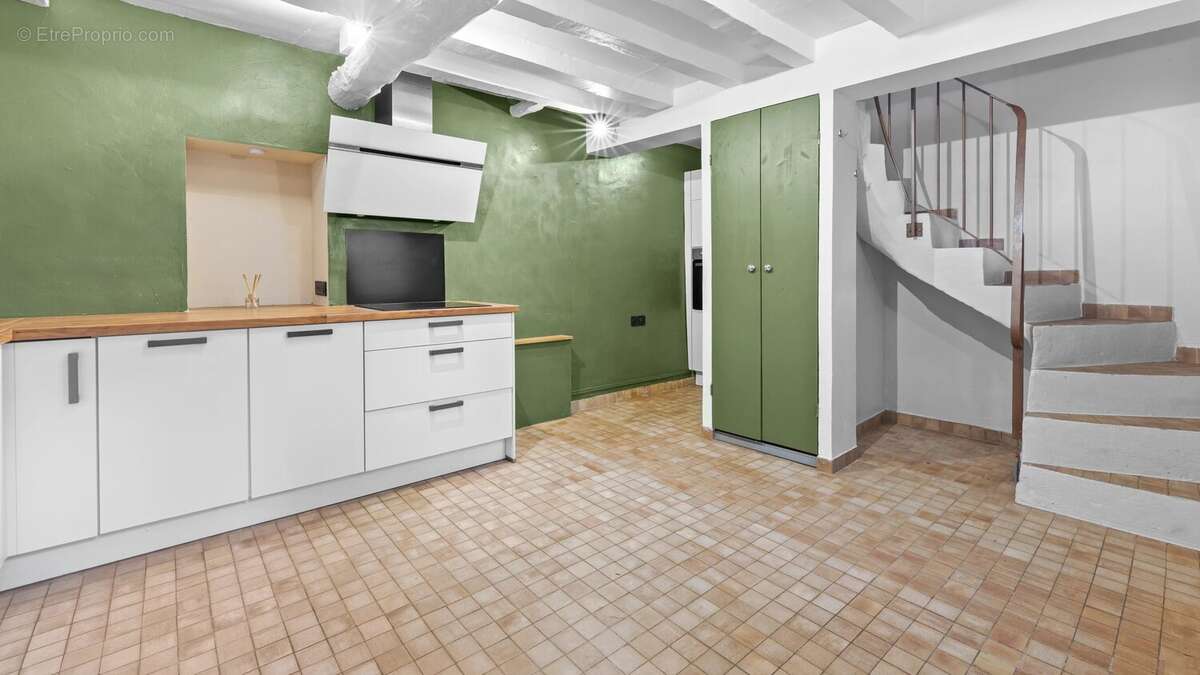 Maison à LA CELLE-SAINT-CLOUD