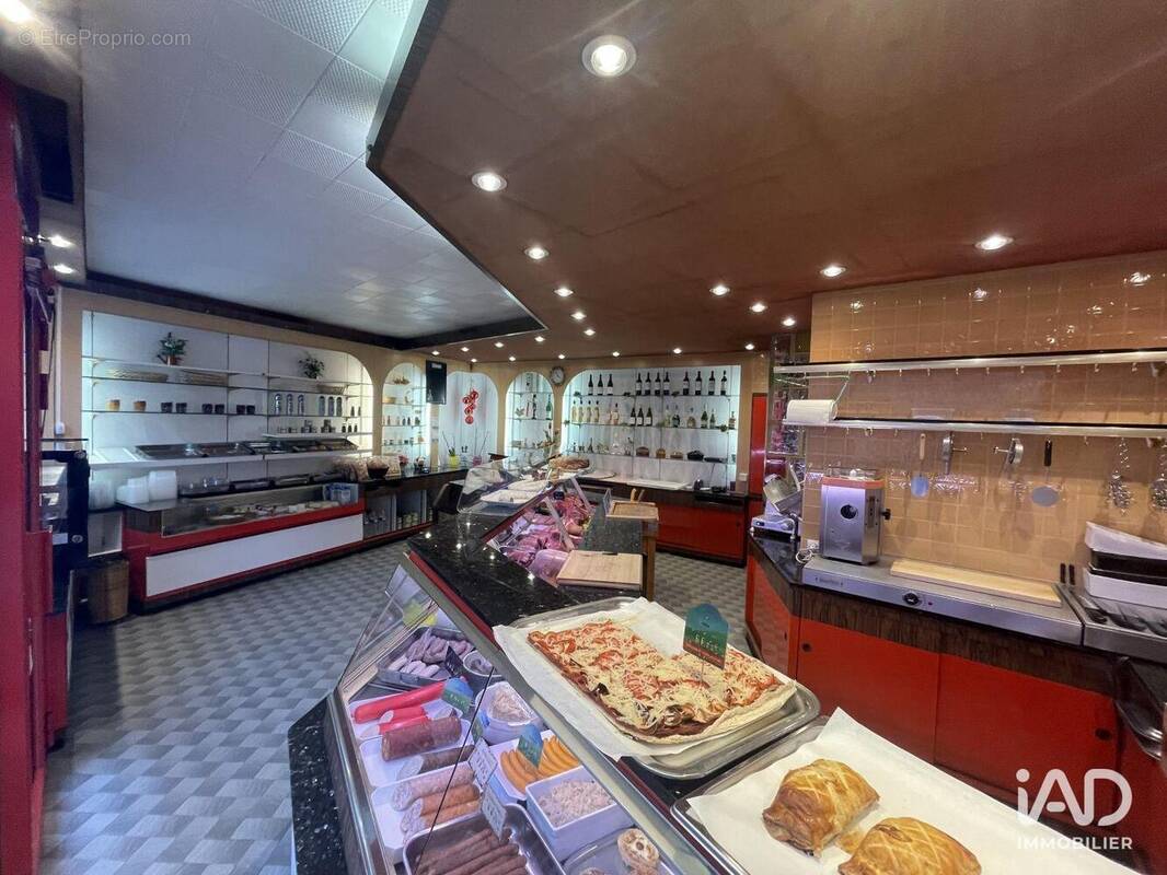 Photo 1 - Commerce à MONTMIRAIL