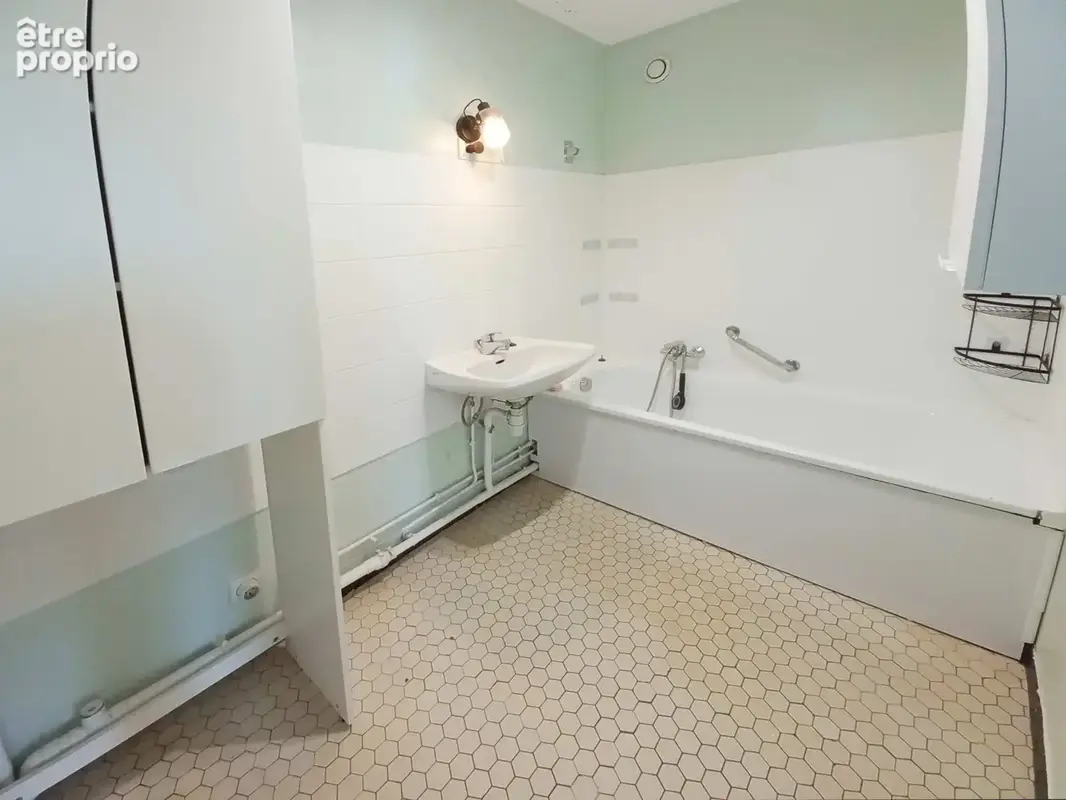 4 pièces en étage élevé et vue dégagée - photo 7