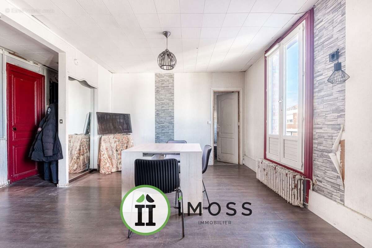 Appartement à LA COURNEUVE