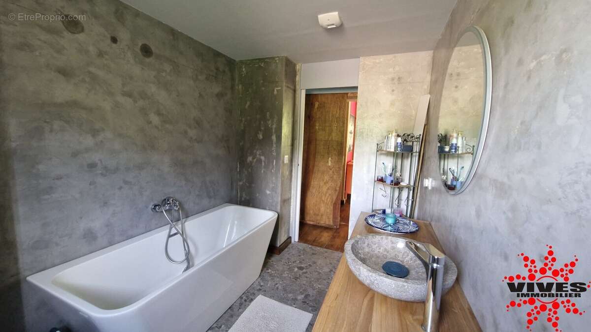 Maison à BIZE-MINERVOIS