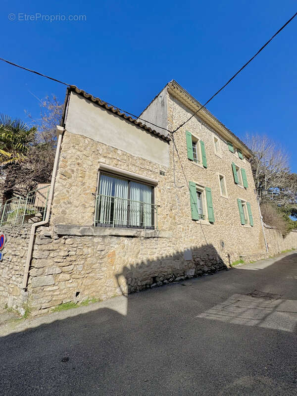 Maison à SAINT-MARTIN-DE-CASTILLON