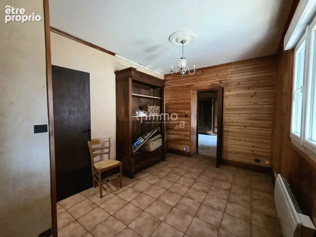  Grande maison familiale – 206 m² – Parcelle 17 457 m² - photo 12