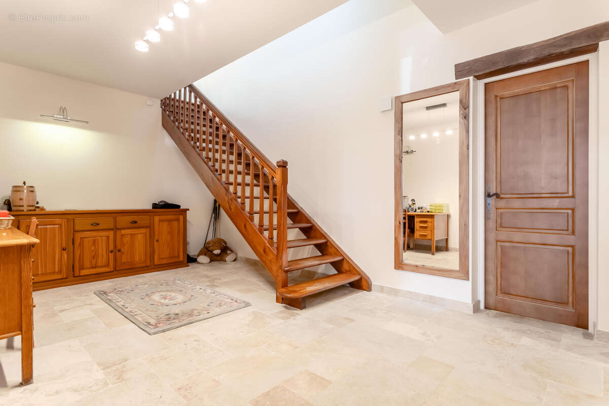 Maison de campagne, annexe, jardin, piscine, granges. - photo 25