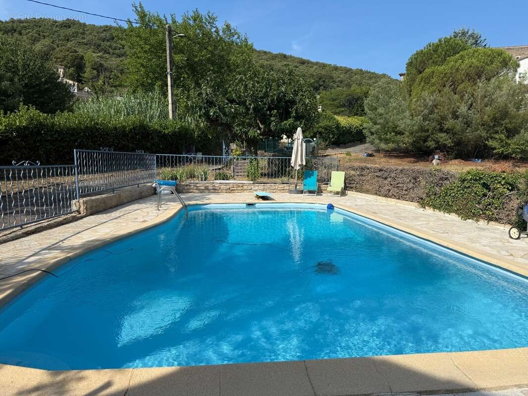 Maison à vendre 5 pièces  terrain, piscine LAVAL PRADEL (30) - photo 11
