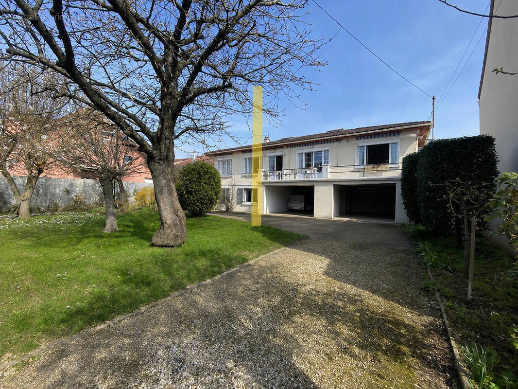 Maison à ORMESSON-SUR-MARNE
