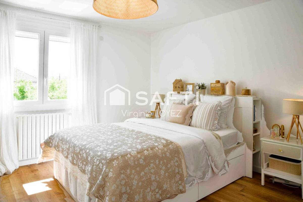 Photo 1 - Maison à LAGNIEU