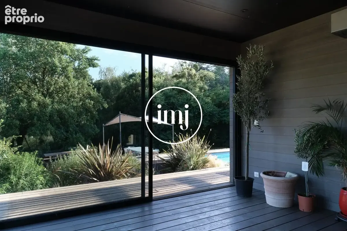 Maison 176 m² à Saint-Yrieix-La-Perche  - photo 5