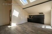 Appartement à QUINCIEUX