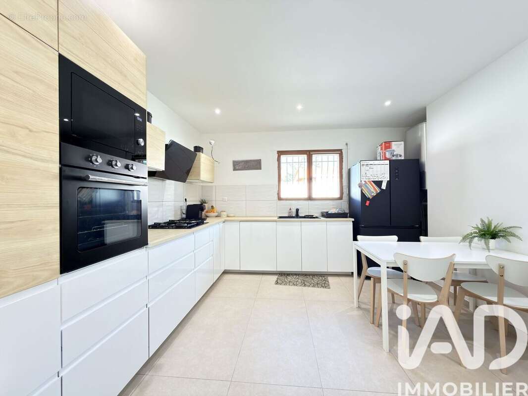 Photo 6 - Maison à CARNOUX-EN-PROVENCE