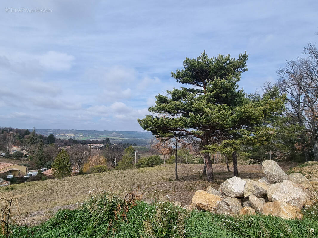 Terrain à ARTIGNOSC-SUR-VERDON