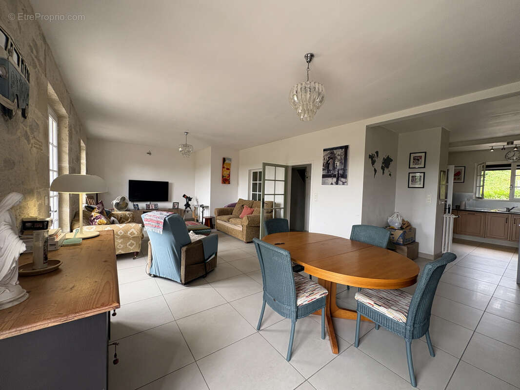 Maison de caractère avec appartement indépendant, 3 terrasses et parc arboré de 3 088 m2   Belvès - photo 13